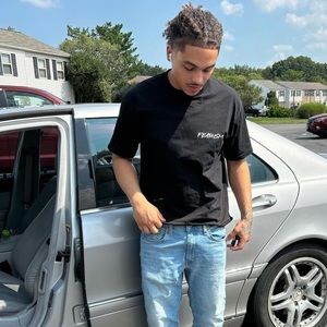 Meet your Posher, Saint